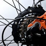 Load image into Gallery viewer, Thunder 26x4&quot; fat tyre electric mountain bike (Pre-owned)
