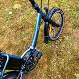 Load image into Gallery viewer, Pre-owned Juicy Compact Plus 20 folding electric bike ridden less than 10 miles
