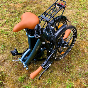 Pre-owned Juicy Compact Plus 20 folding electric bike ridden less than 10 miles